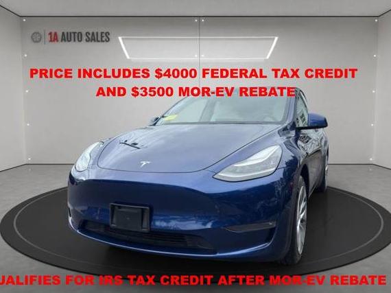 TESLA MODEL Y 2020 5YJYGDEE3LF014393 image